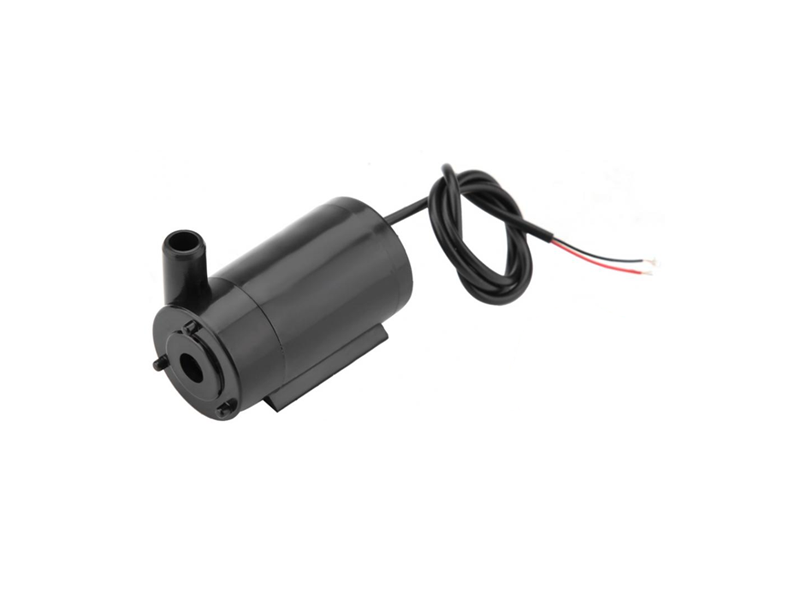 Mini Submersible Water Pump Motor 3v~6V - Image 1